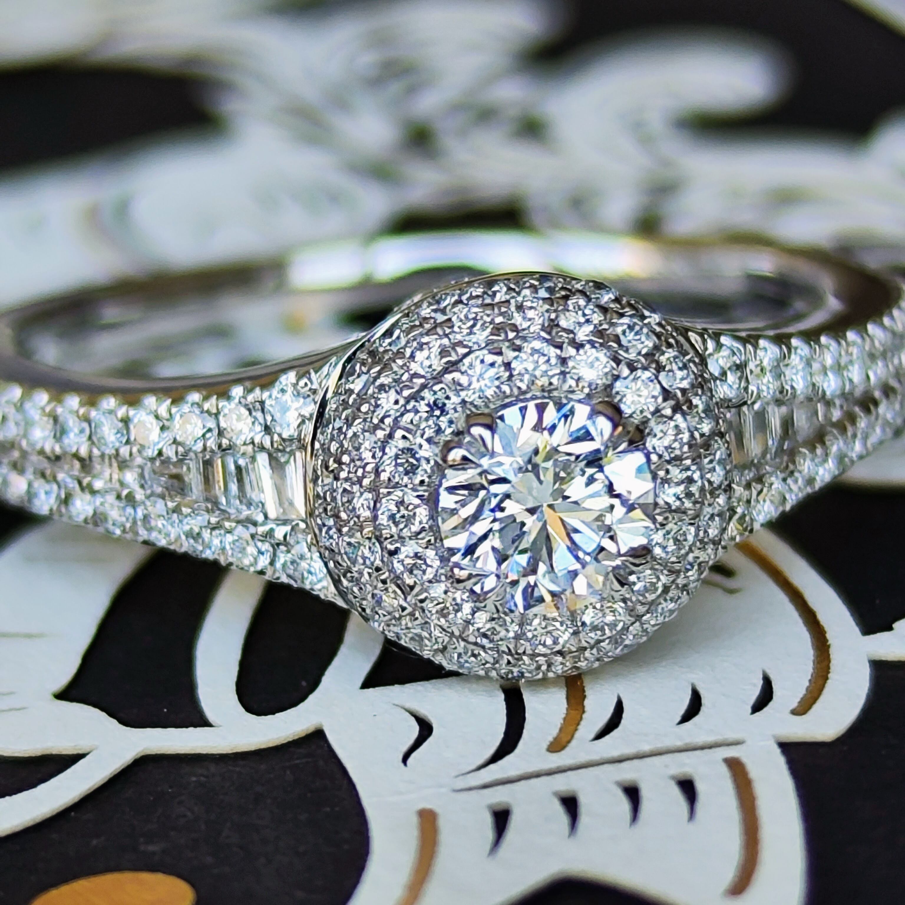 最高クラス IF 等級 ダイヤ リング 鑑定書付き 最高クラス IF 等級 ダイヤ リング 鑑定書付き 【公式通販】