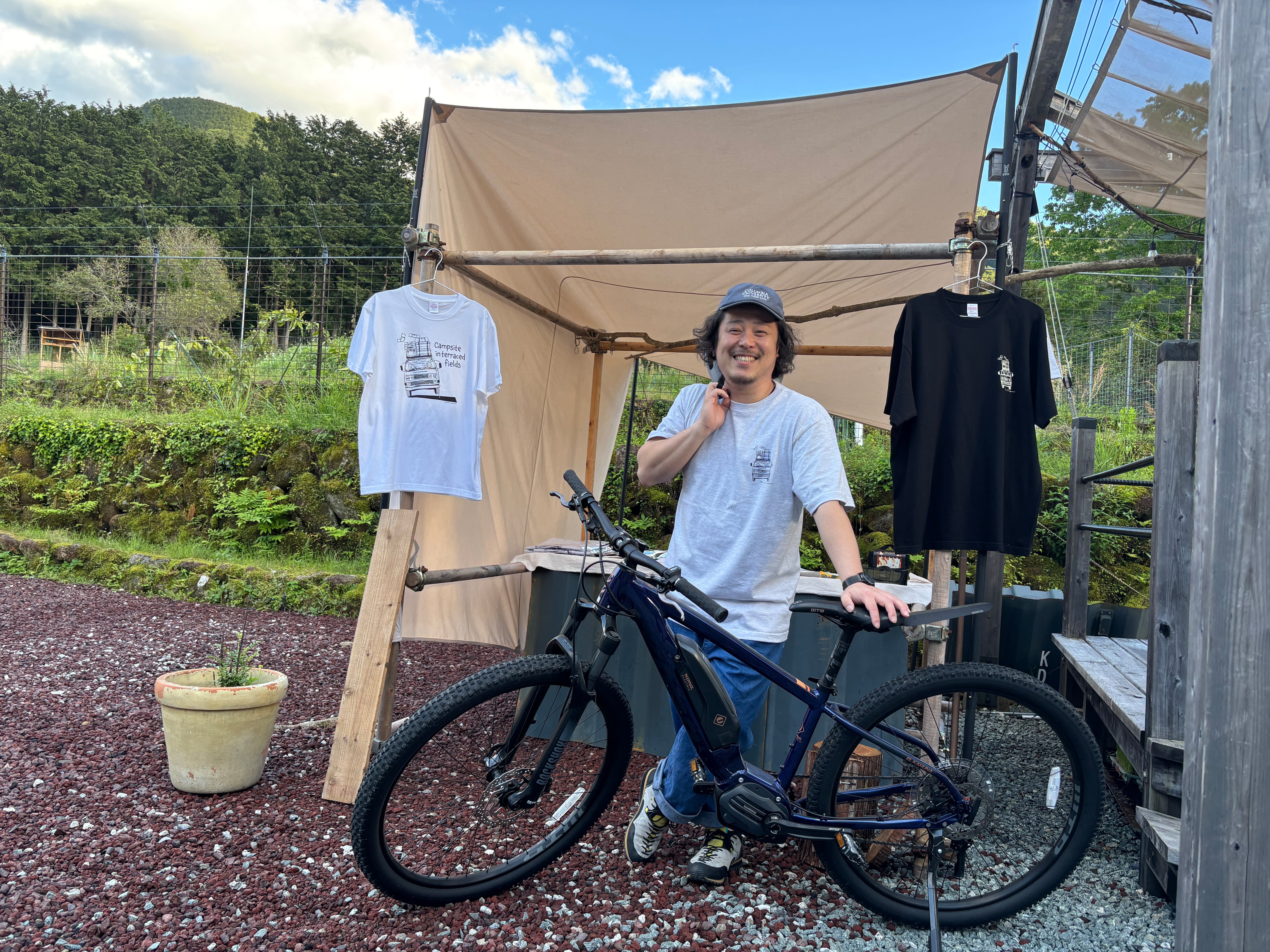 キャンプ場ミノレのオリジナルTシャツ