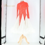 社交ダンス 衣装 スタンダードドレス ワンピース ドレス スタンダード フリル レース デモ 競技 ダンス パーティ 発表会 ボリューム 朱色 赤 白 ホワイト系 レッド系 オレンジ系 可愛い ダンス発表会 ドレスアップ 競技用衣装 女性用ドレス パーティードレス 高級感