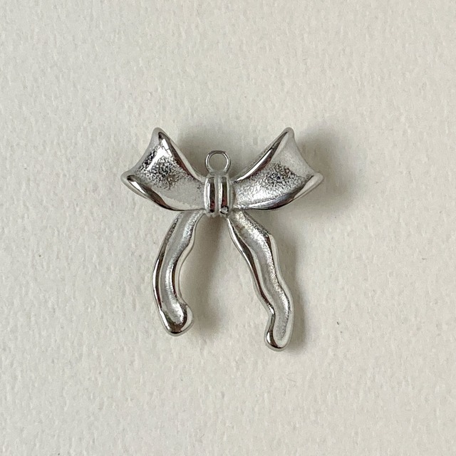 立体リボンのステンレスチャーム（24mm）