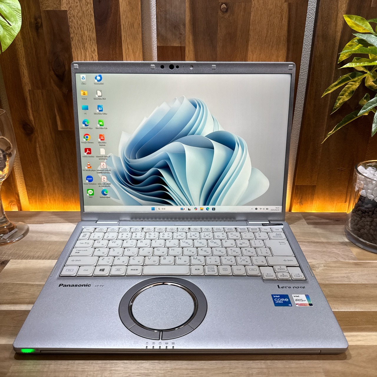 \ 公式ショップ限定価格❣️/ 人気《高画質2K》Let's note FV1 Core i5 第11世代 メモリ16GB SSD256GB ノートパソコン 安心サポート&3ヶ月保証付き