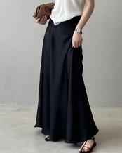 Relaxed flare Skirt　T20102