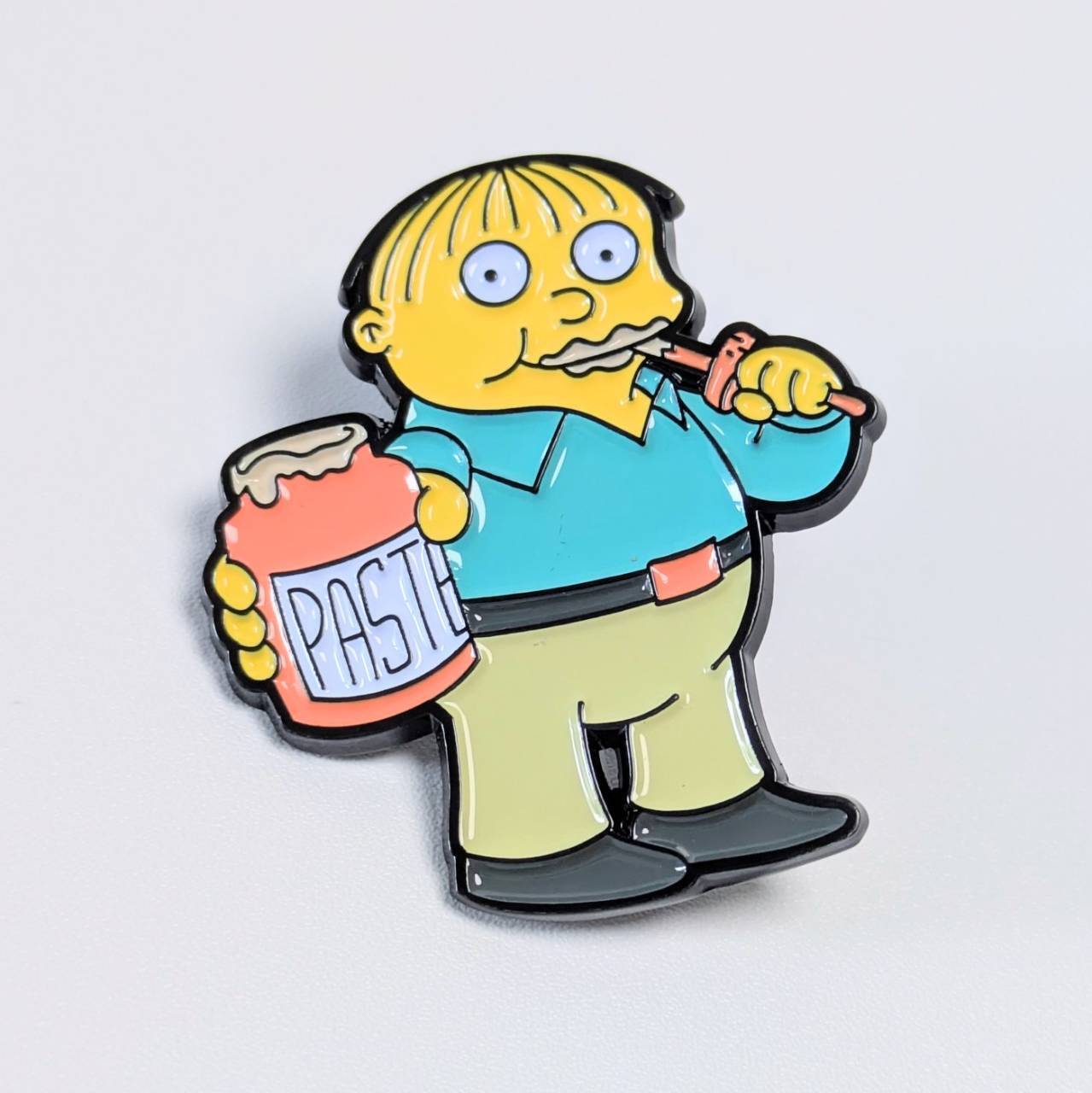 PINS（ピンズ）・缶バッジ | HAPPY GO LUCKY WEB SHOP