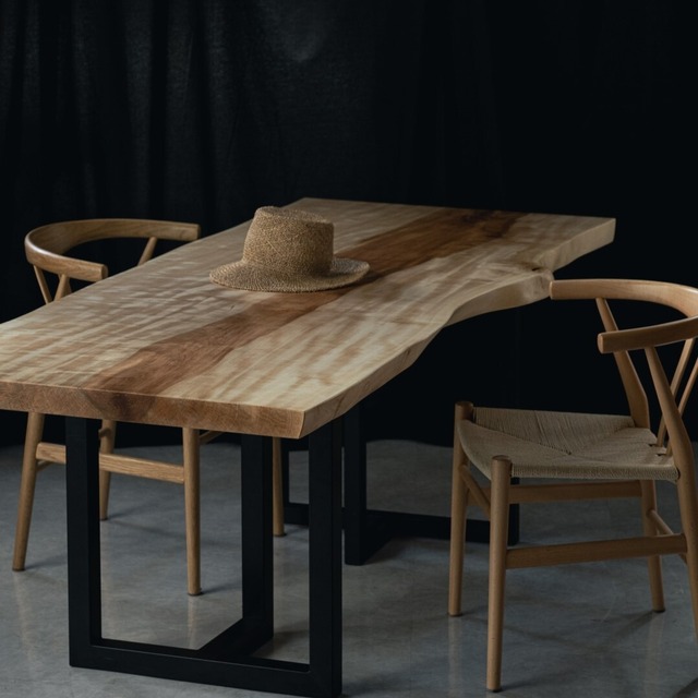 栃（トチ）_1900×780-830×53_青山店_テーブル天板/一枚板 242345 t001