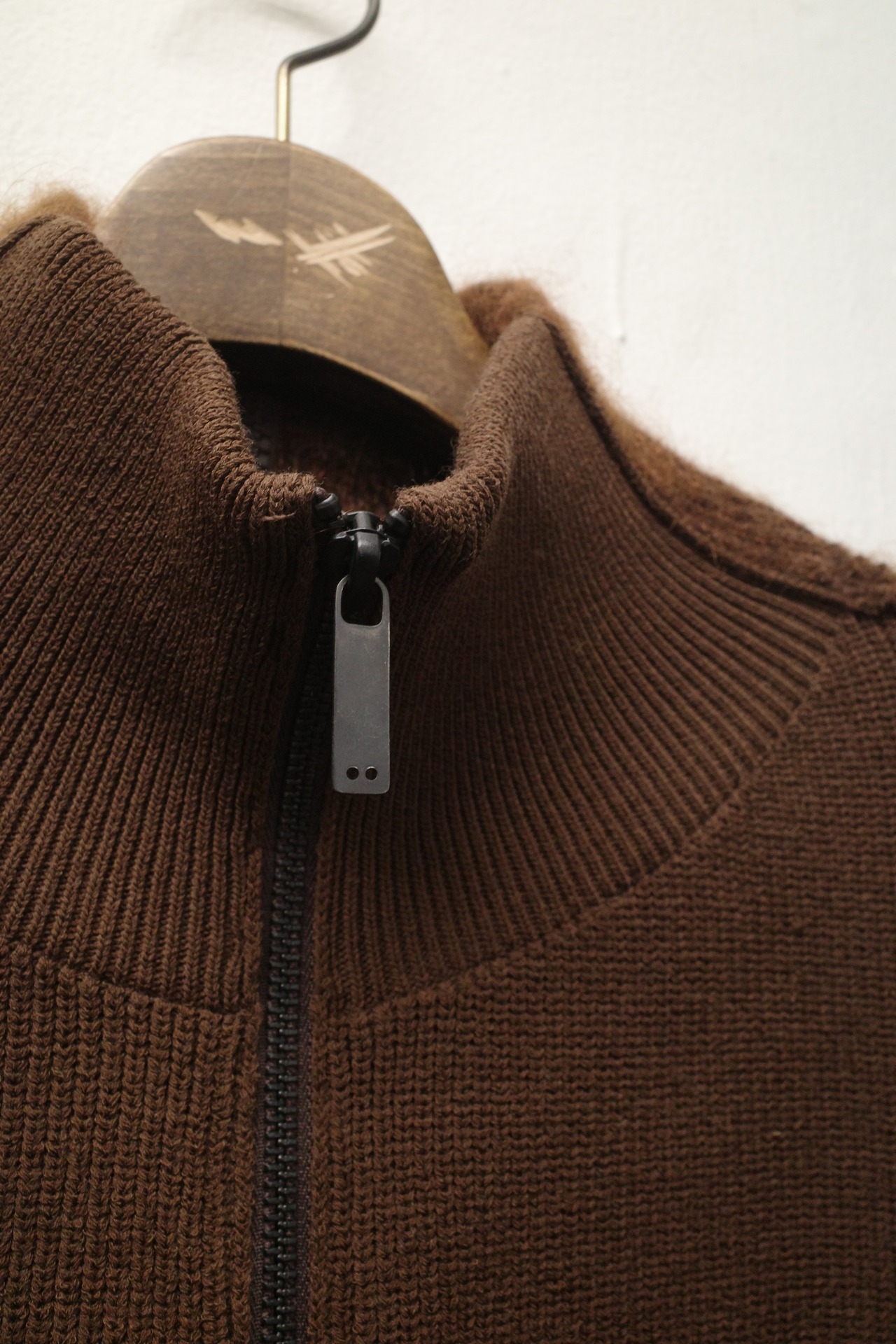 予約販売 | i'm here : - "SWITCH" DRIVER'S KNIT ：brown / khaki｜ドライバーズニット／ウール×モヘア／前後切替／ダブルファスナー／ユニセックス