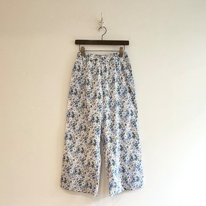 C30636 Liberty Print Soft Tapered Pants