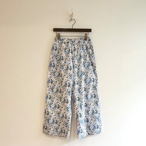 C30636 Liberty Print Soft Tapered Pants