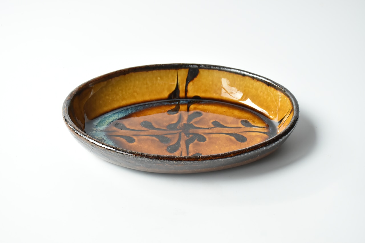 小代焼ふもと窯 / 井上尚之 : 楕円皿 (中) スリップウェア ⑤