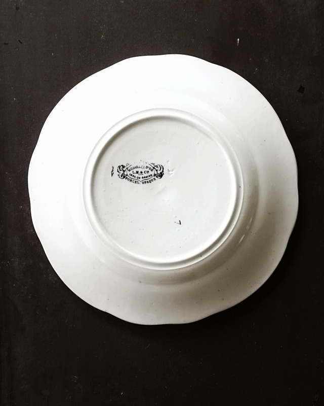 1840s~  Creil et Montereau LES PAPILLONS グランヴィル的蝶々人間のプレートc アンティーク