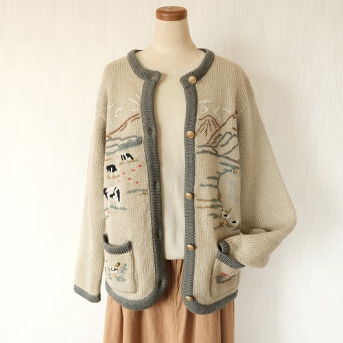 刺繍ニットカーディガン