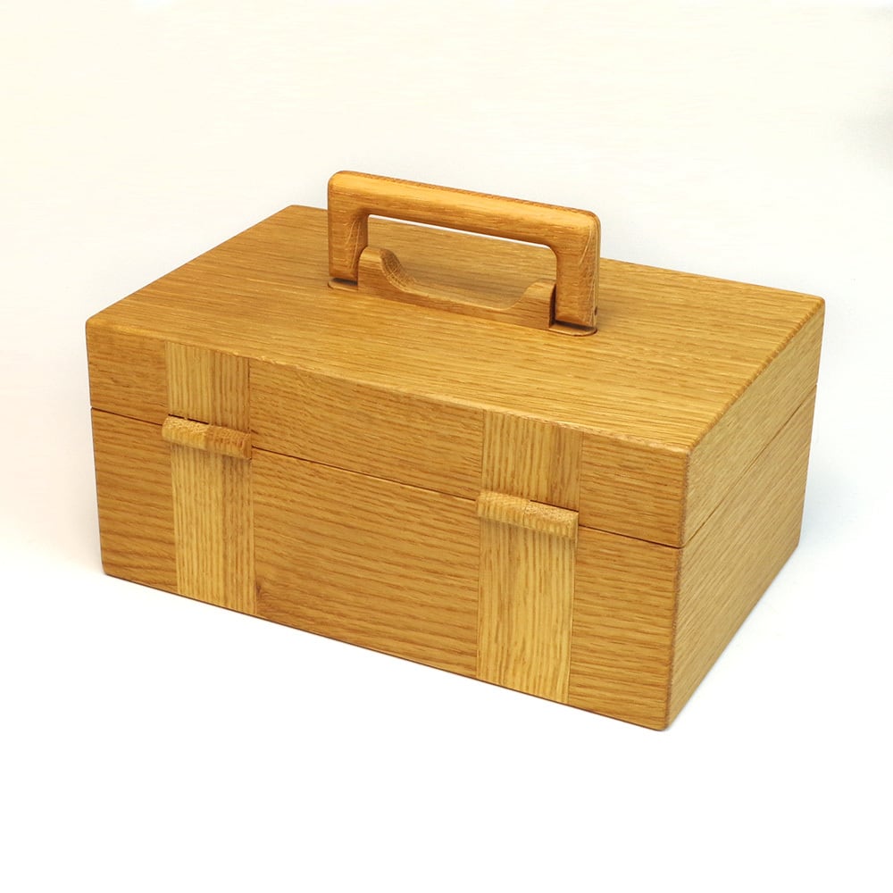 タチハラ木製八切 暗箱セット 木製の取っ手と蝶番が印象的な「手さげ木箱」/ナラ材 | 丹野製作所