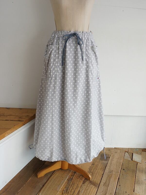 快晴堂 抜染水玉 裾ゴムギャザースカート | Fimpen+Nul