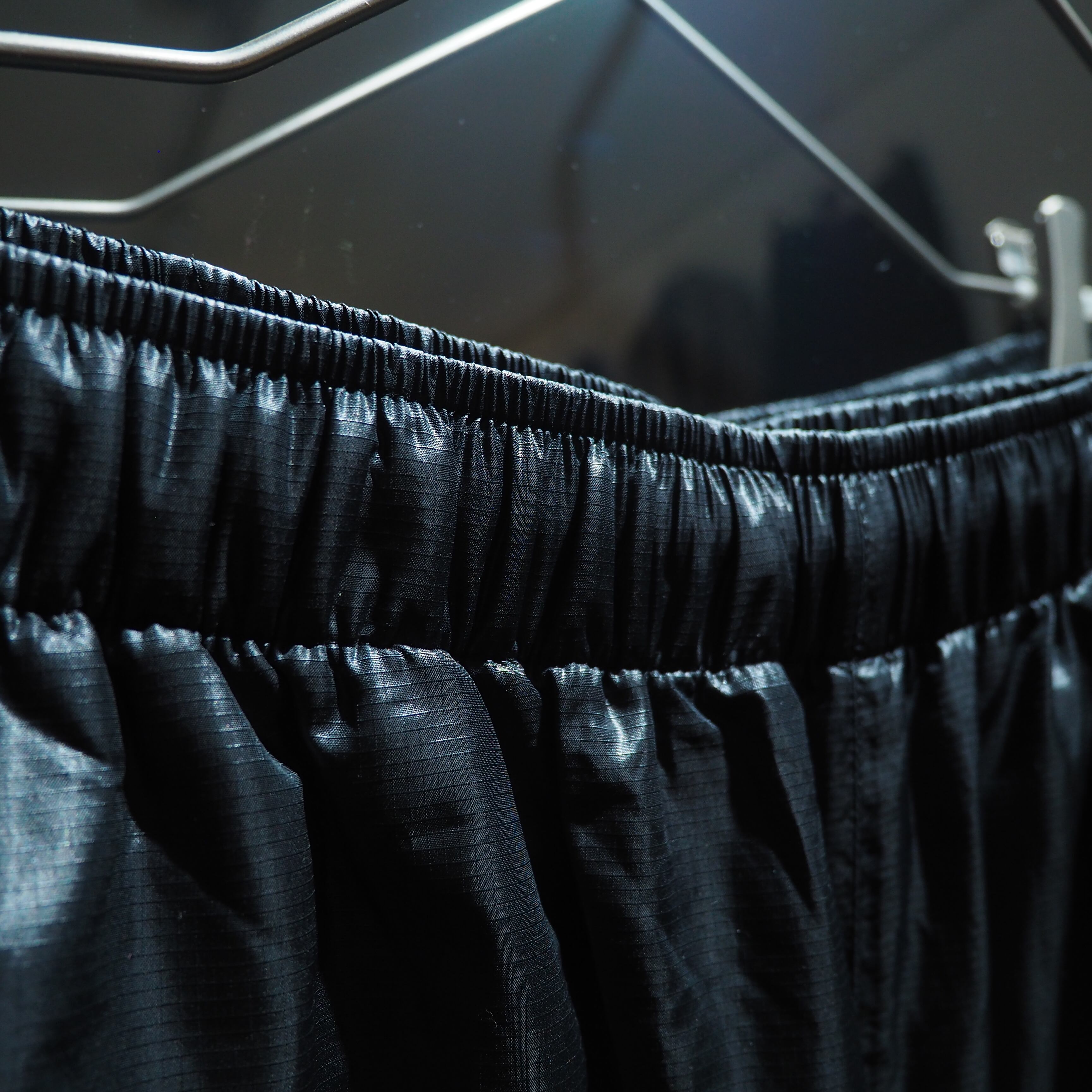 Dark Pink × Neon Blue color panel Switching Cyber track pants