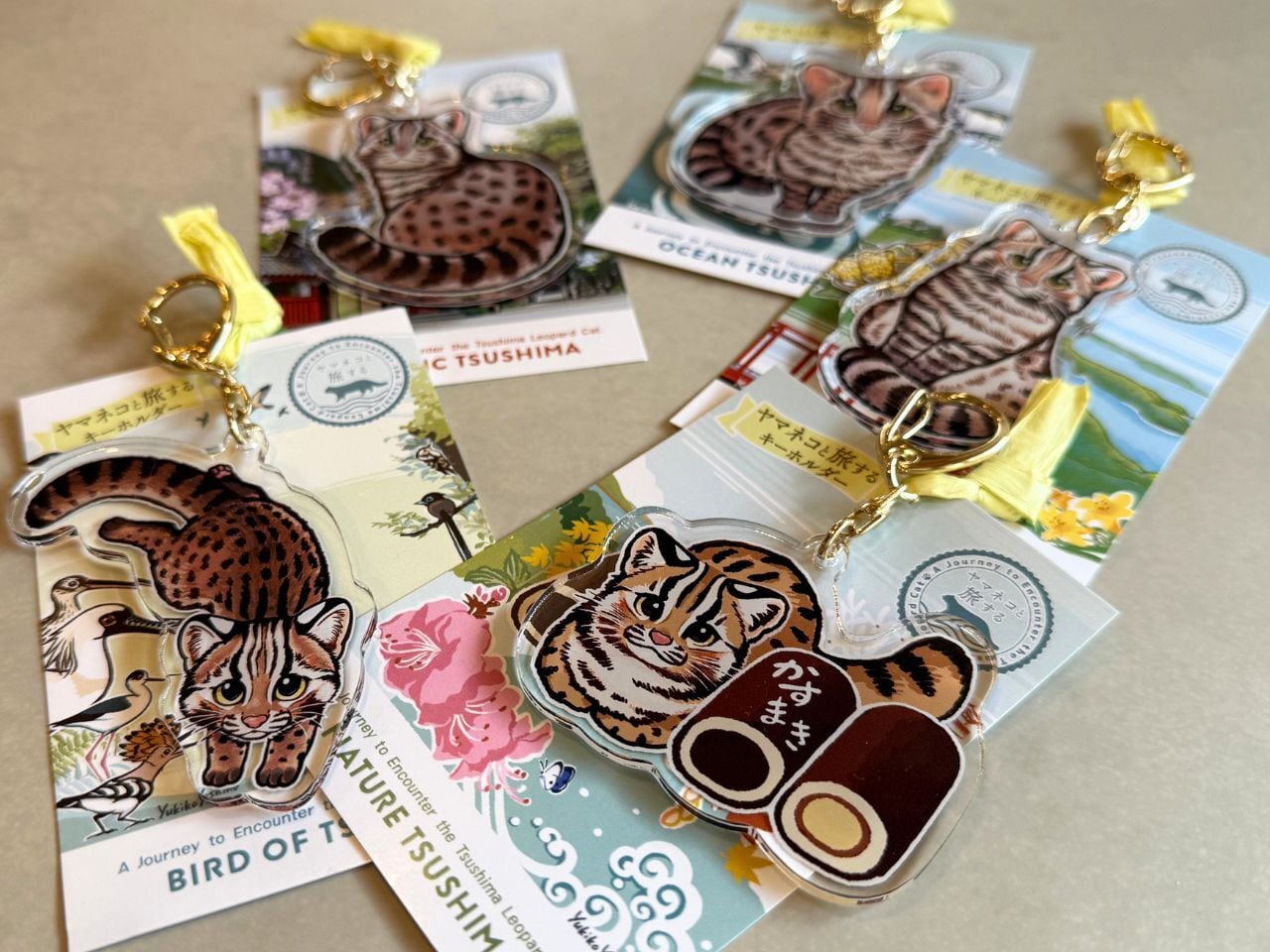 ~ヤマネコと旅する~アクリルキーホルダー