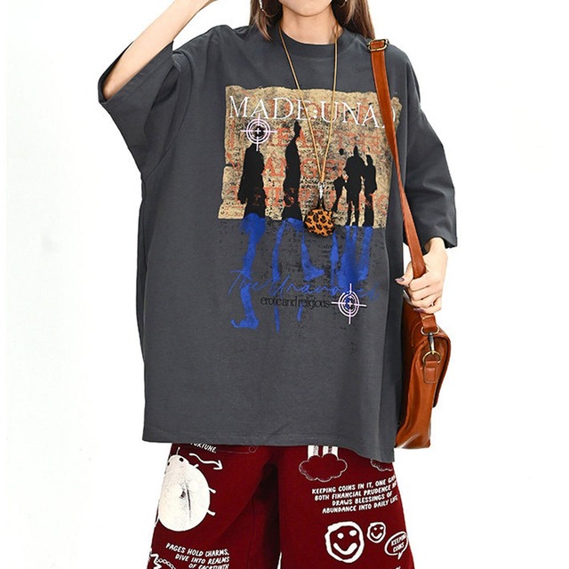 シルエットアートグラフィックレタリングミックストップス 2col   R02017