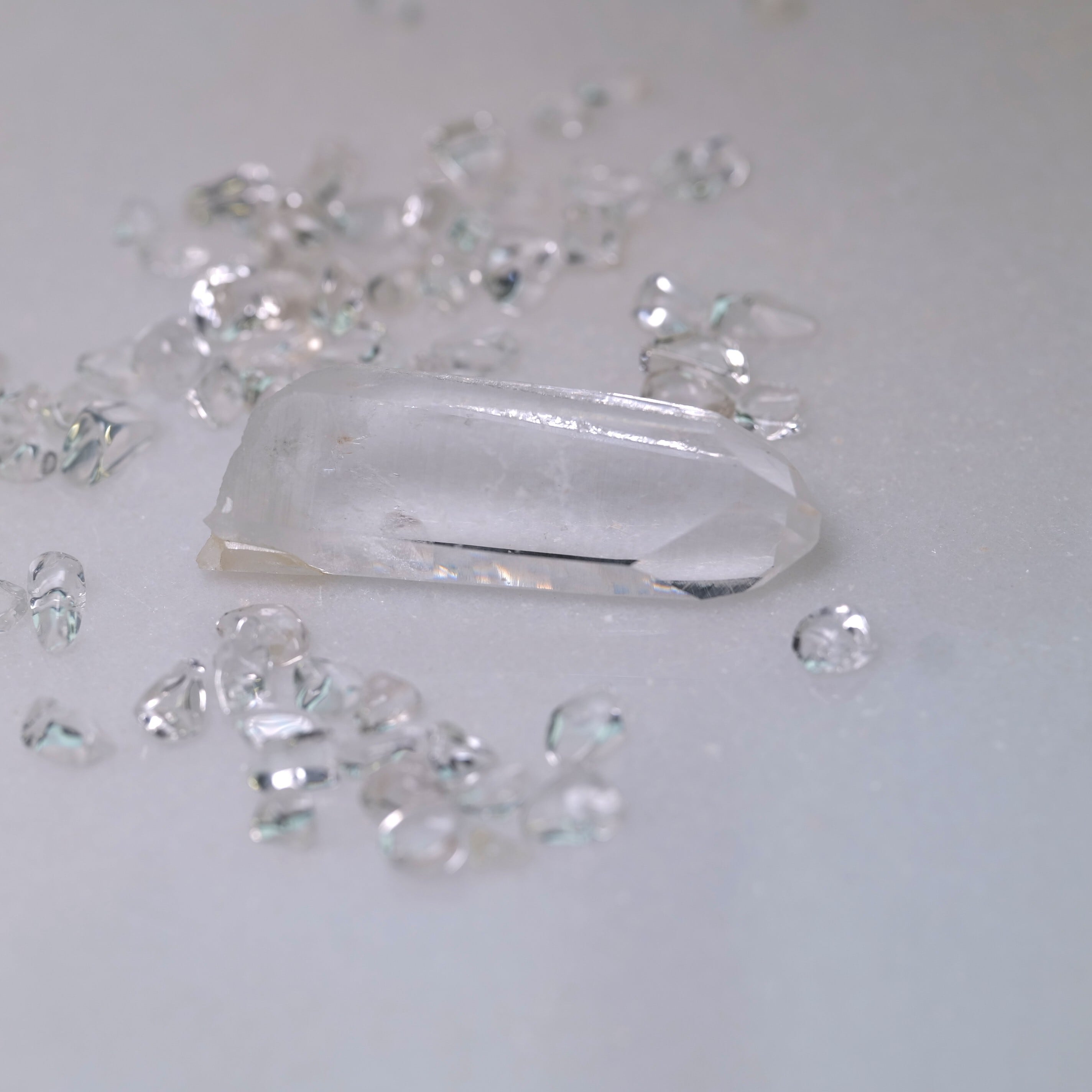 【魂の叡智にアクセスし、直観力と洞察力を目覚めさせる】コロンビアレムリアンクォーツ（レムリアンライト）　G14_3