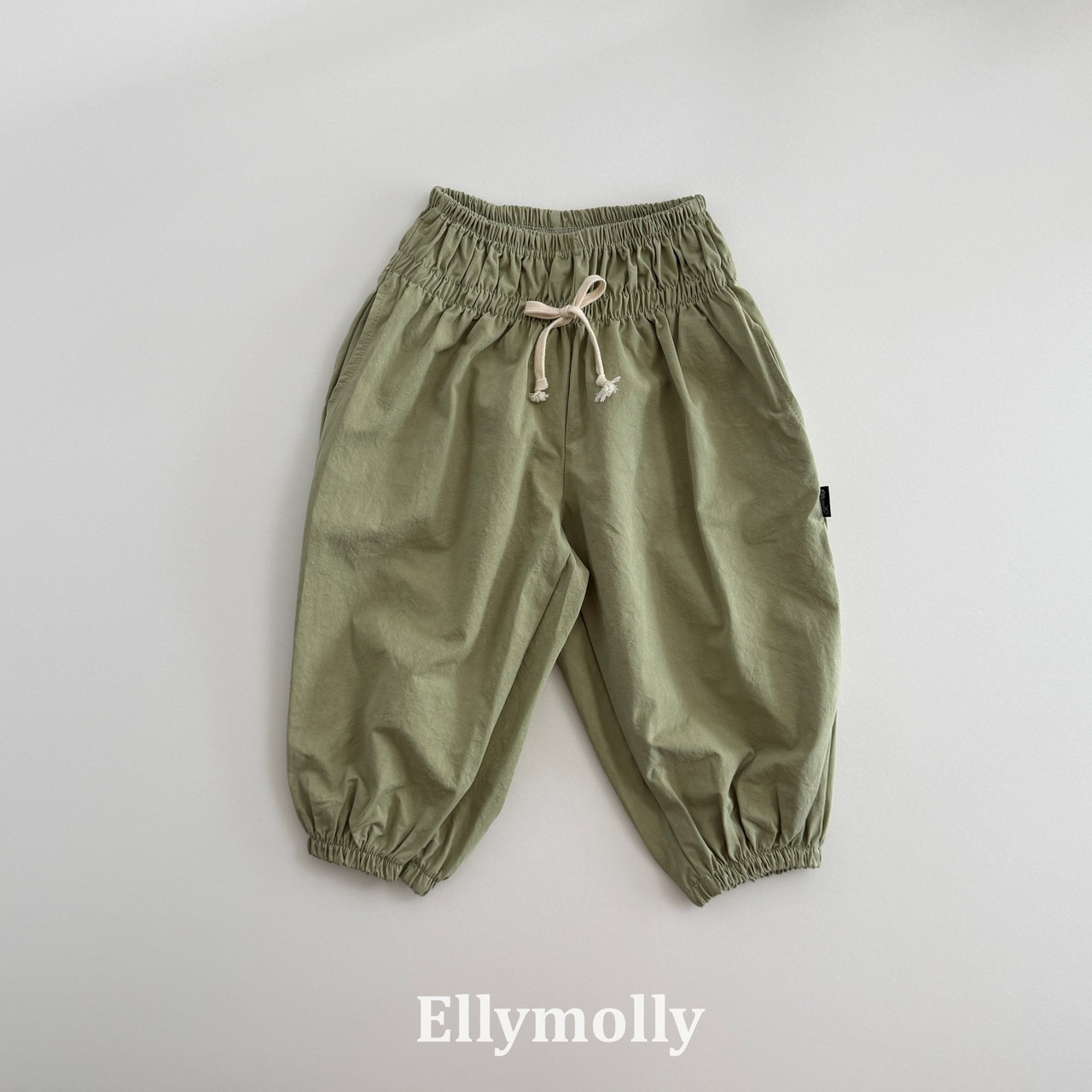 韓国子供服 / 26Autumn / ELLY MOLLY / オータムルーズパンツ / 秋服 *5~15*