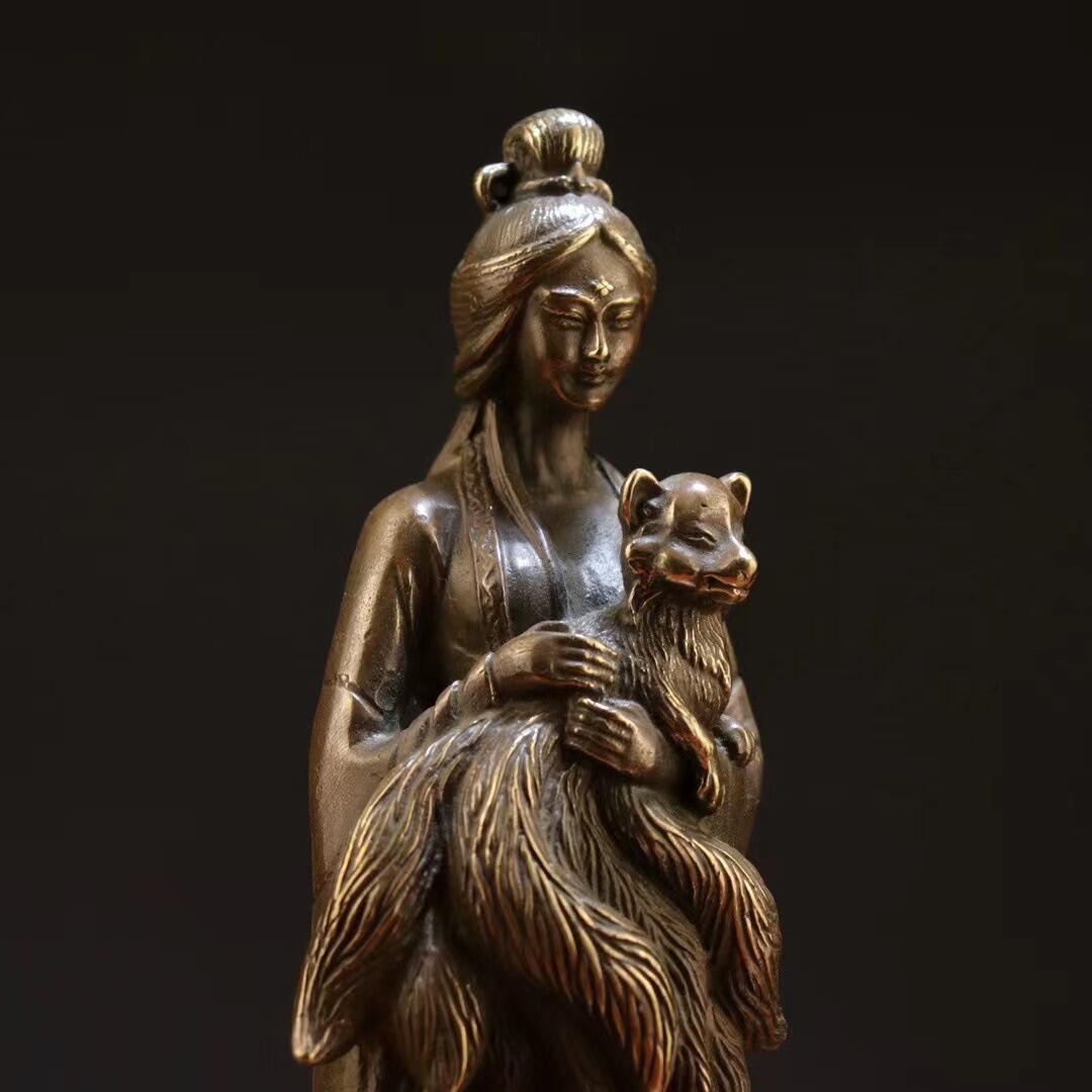 置物 オブジェ 九尾狐仙 霊狐 装飾品 工芸品 美術品 置物 狐 幸運 長寿