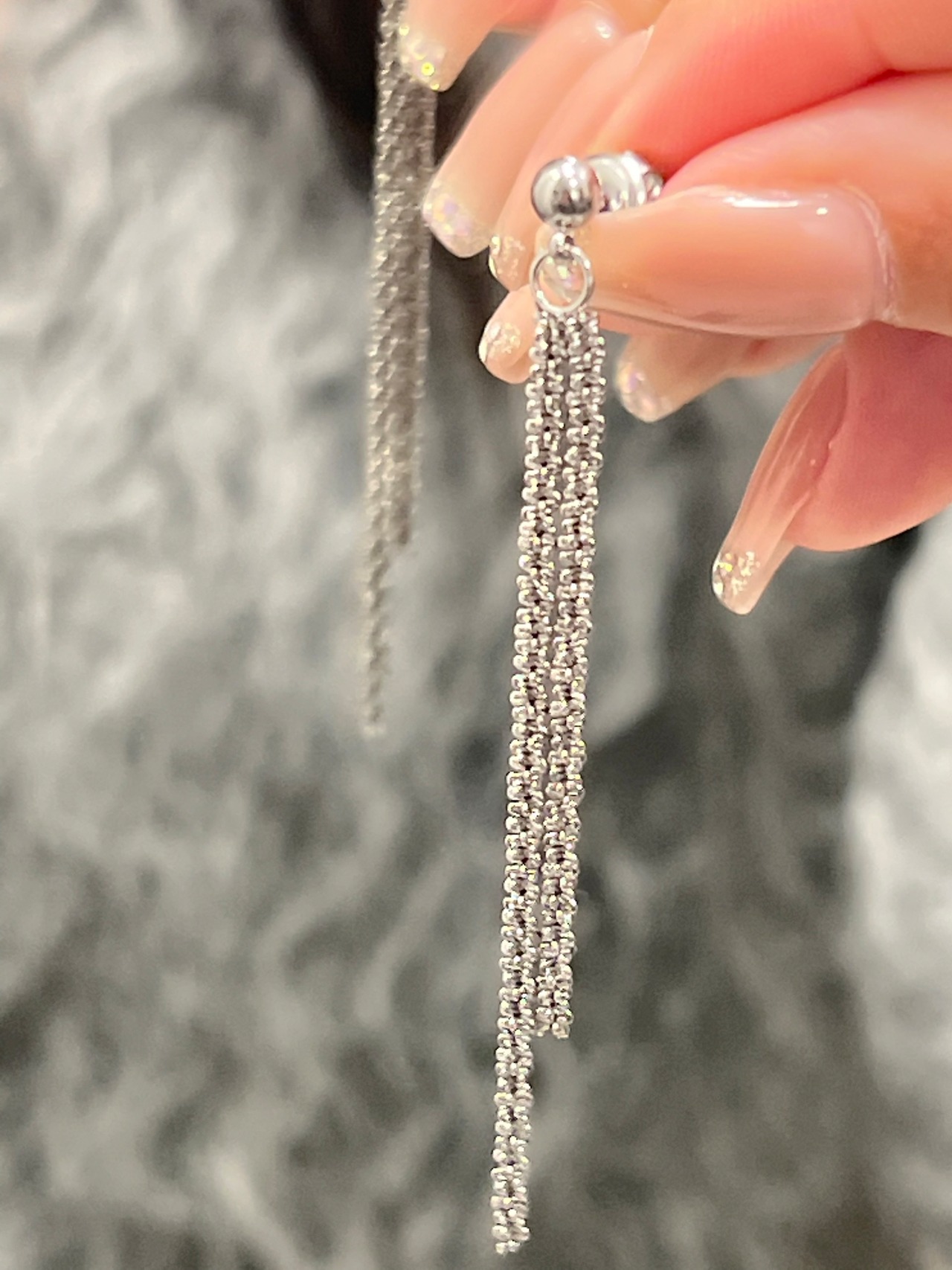 Fine jewelry pierce