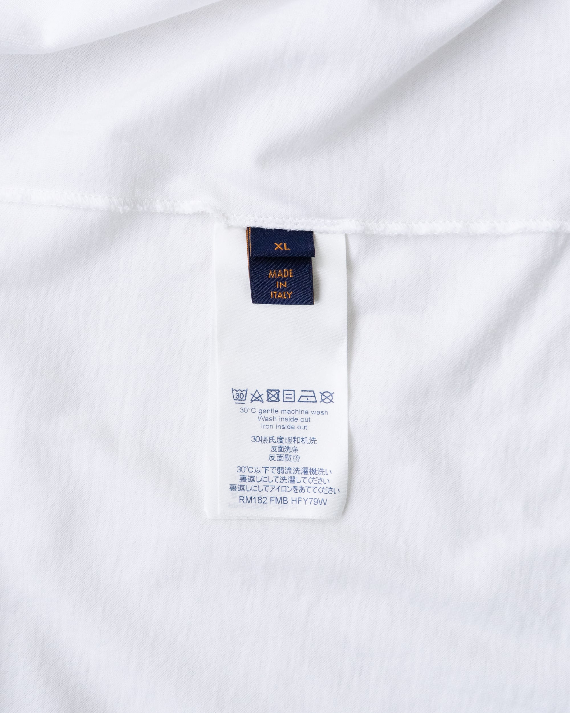 LOUIS VUITTON by KIM JONES〉PEACE AND LOVE T-shirt RM182 FMB