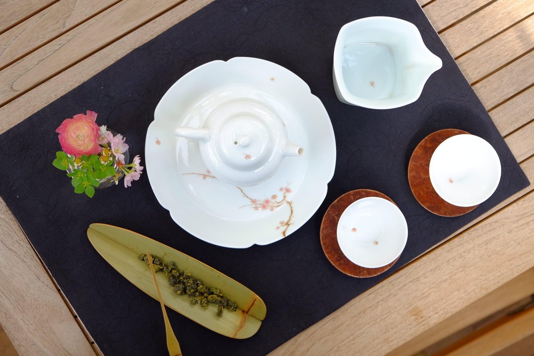 【イベント予約】「洪藝庭の台湾茶教室 」2026年8月22日(土)14:00〜16:00