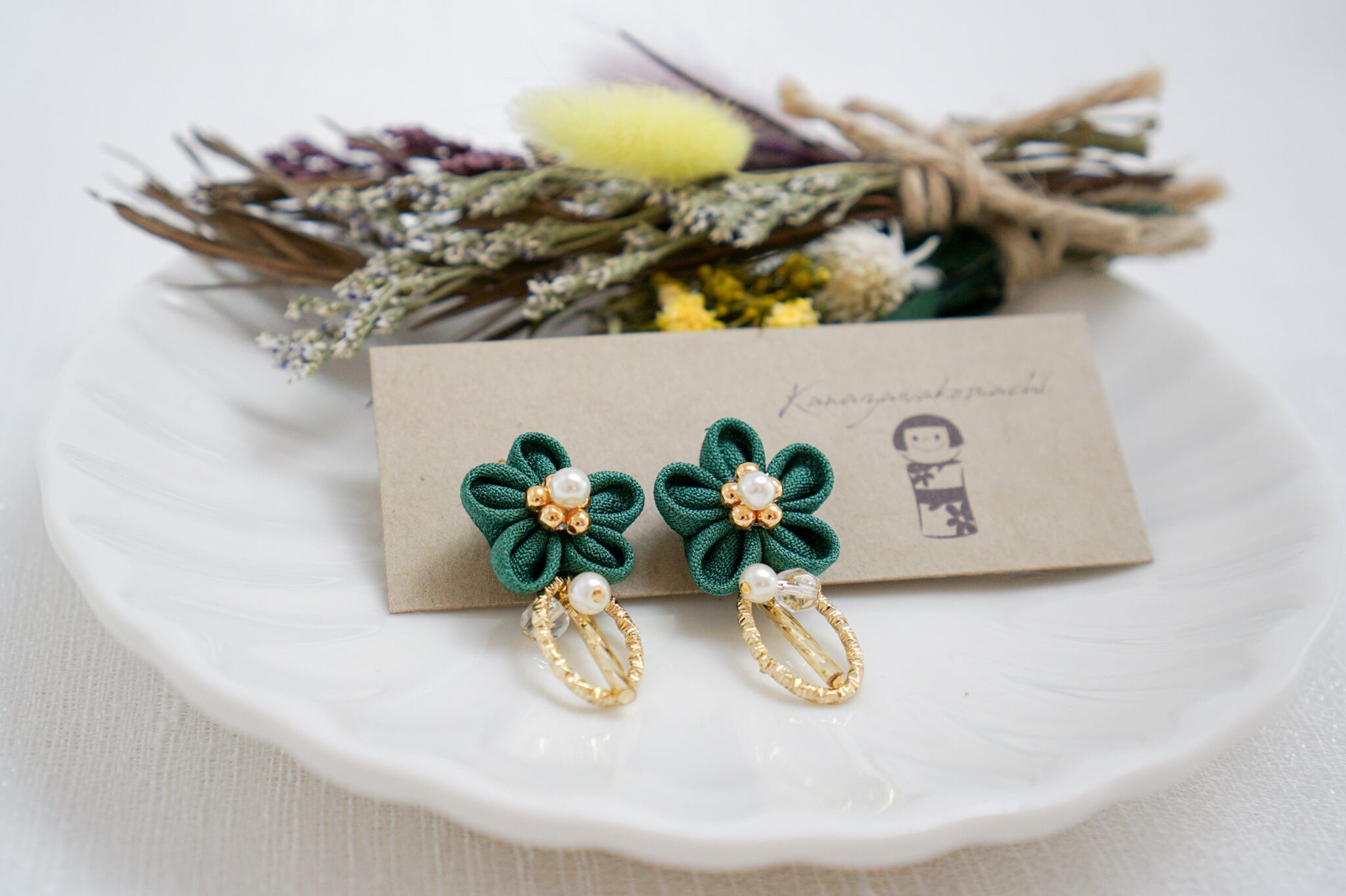 つまみ細工ピアスNO.23＊Deep color＊ | 金澤こまち -accessories-