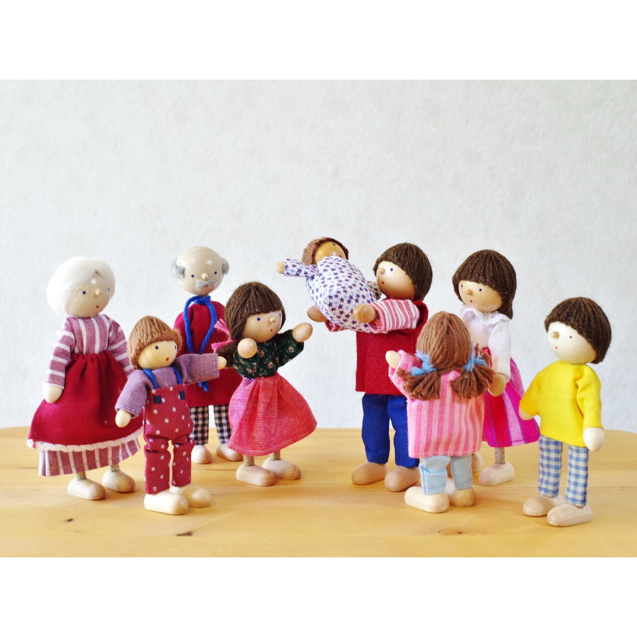 ヘアビック 男の子 赤 | 木のおもちゃ専門店 おもちゃ箱 イカロス 公式