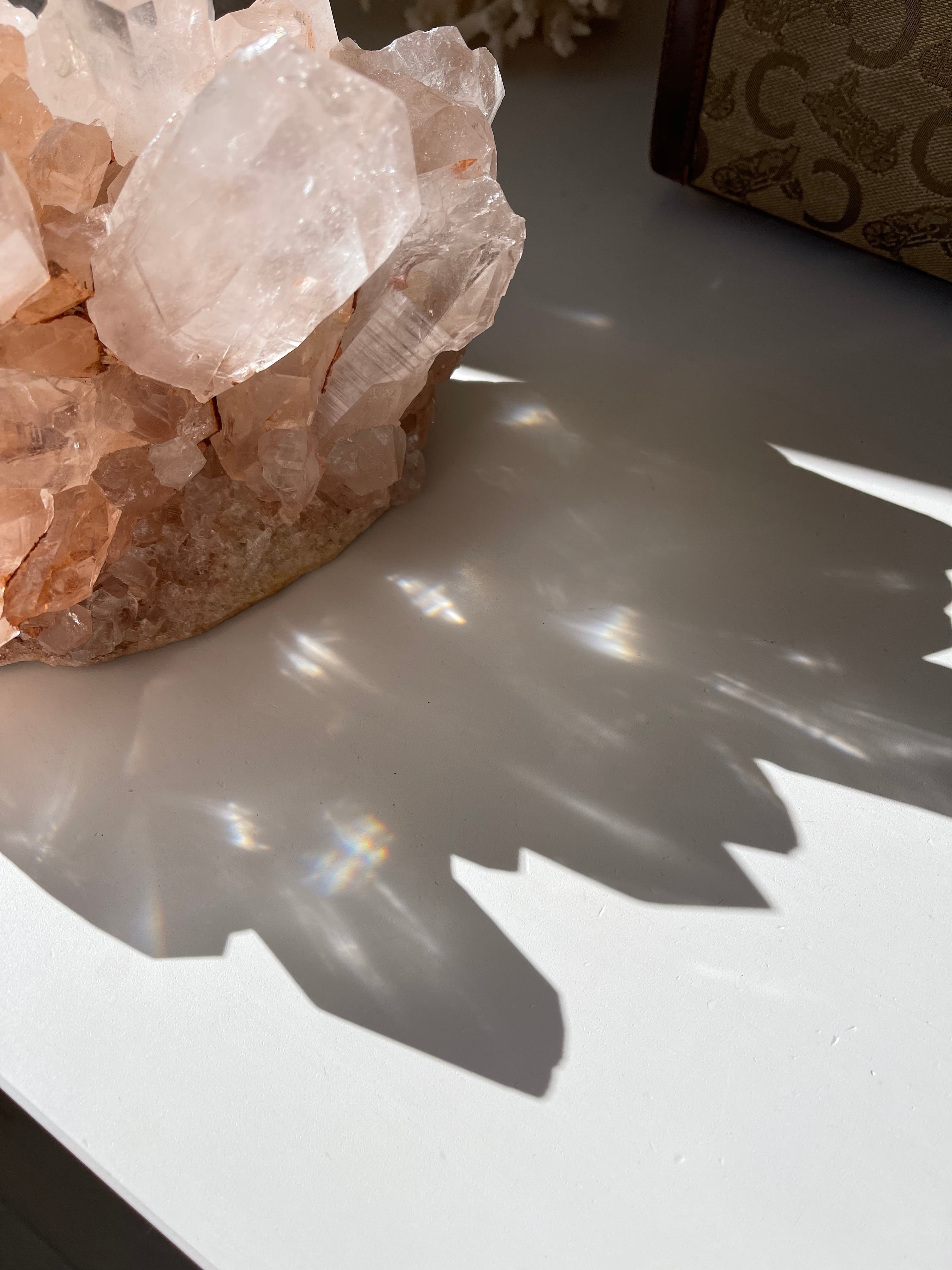 ヒマラヤ　ピンクサマディクォーツクラスター/Himalayan pink samadhi quartz cluster