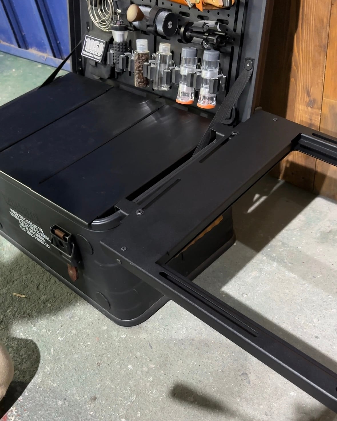 ブリッジできちゃうIGTテーブル（アルミコンテナ用ブラケット付属