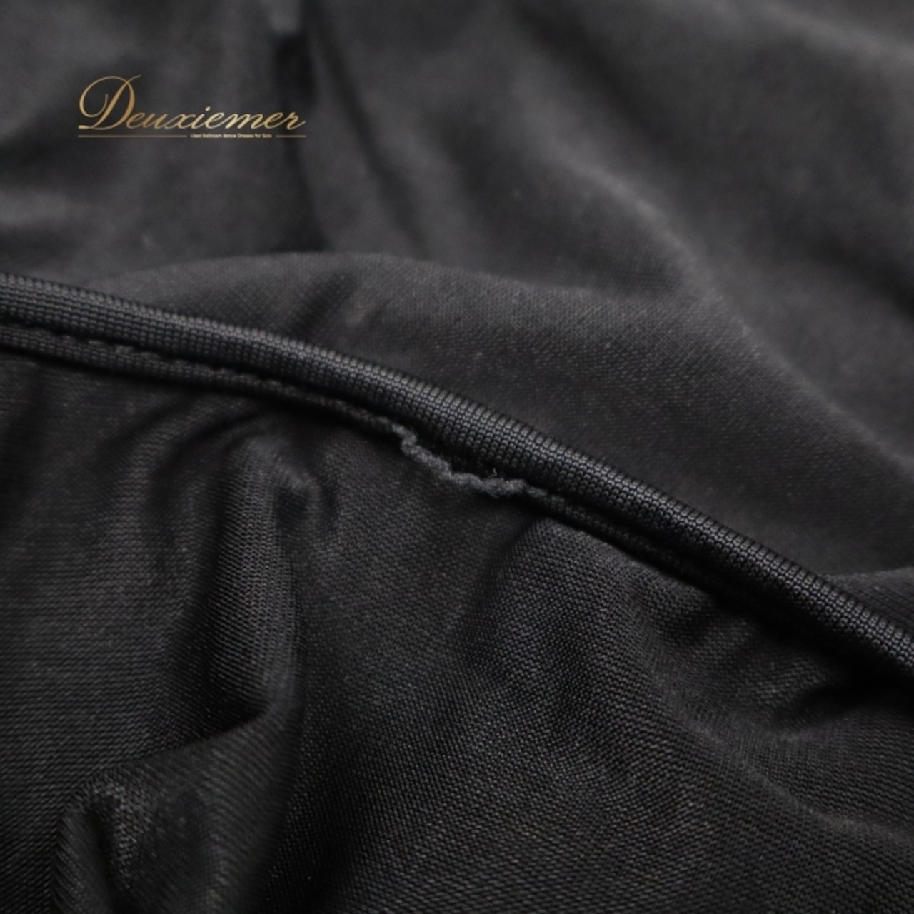 社交ダンス 衣装 ツーピース ブラック系 チャコット Chacott 無地 シンプル 黒 伸縮 ストレッチ セットアップ 上下セット 上品 日本製 パーティー かわいい ダンス衣装 イベント ステージ