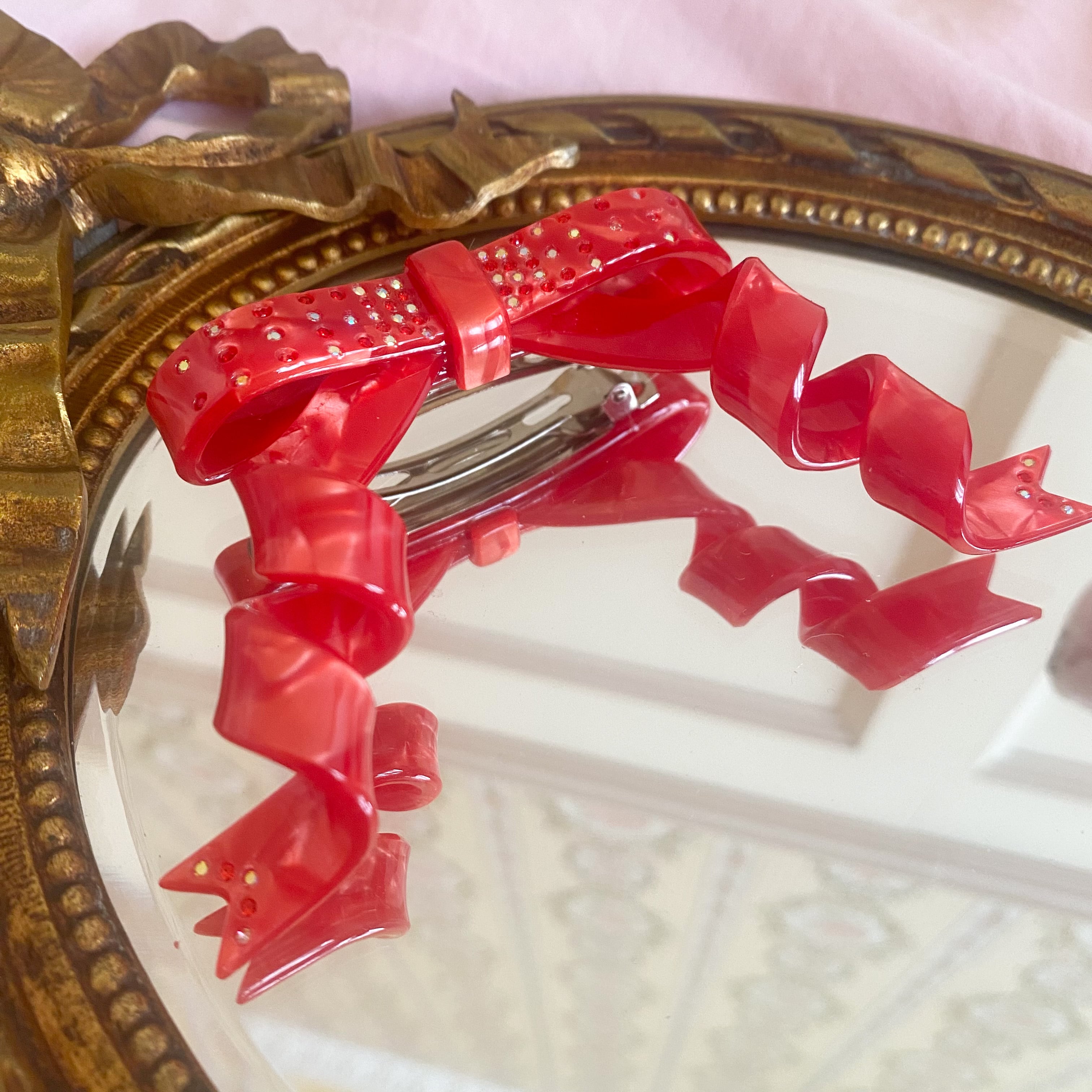 CRYSTAL CURLY BOW BARRETTE クリスタル くるくるリボン バレッタ