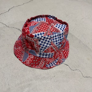 1980’S EASY-TO-ROLL HAT PATCHWORK PRINT