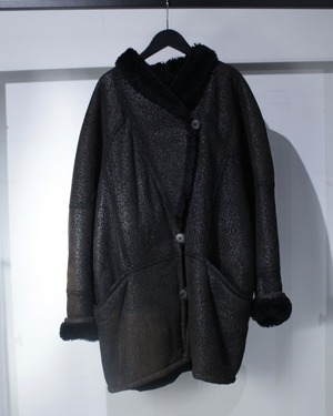 【Caka BLACK】Beautiful Sunfade Vintage Loose Mouton Jacket