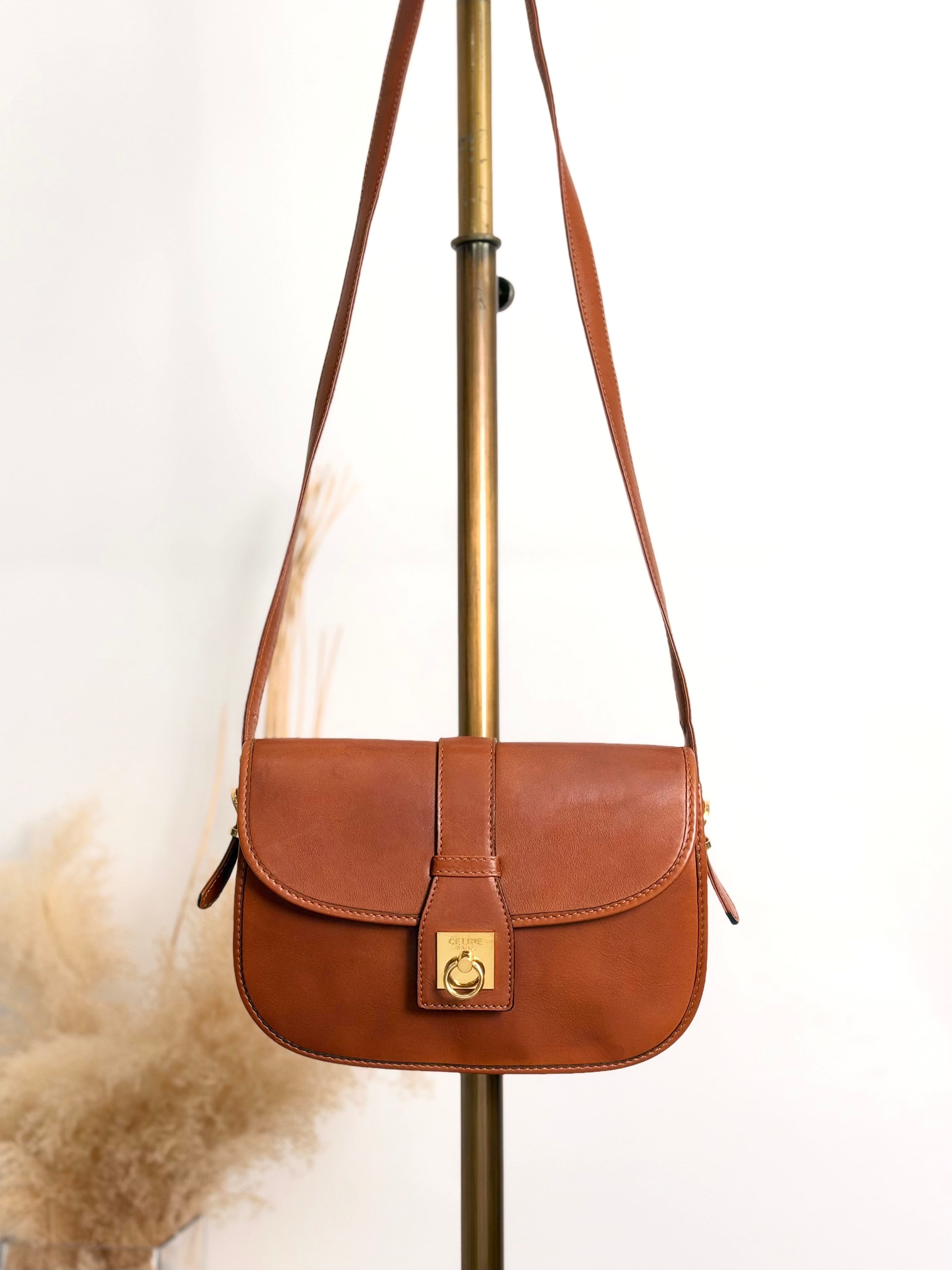 CELINE セリーヌ ショルダーバッグ ブラウン ガンチーニ レザー フラップ vintage ヴィンテージ オールド myaerh