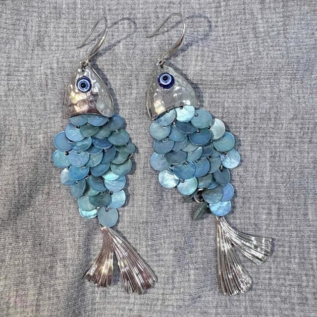 handmade vintage silver fish scale pierce with blue shell accents＜a1593＞