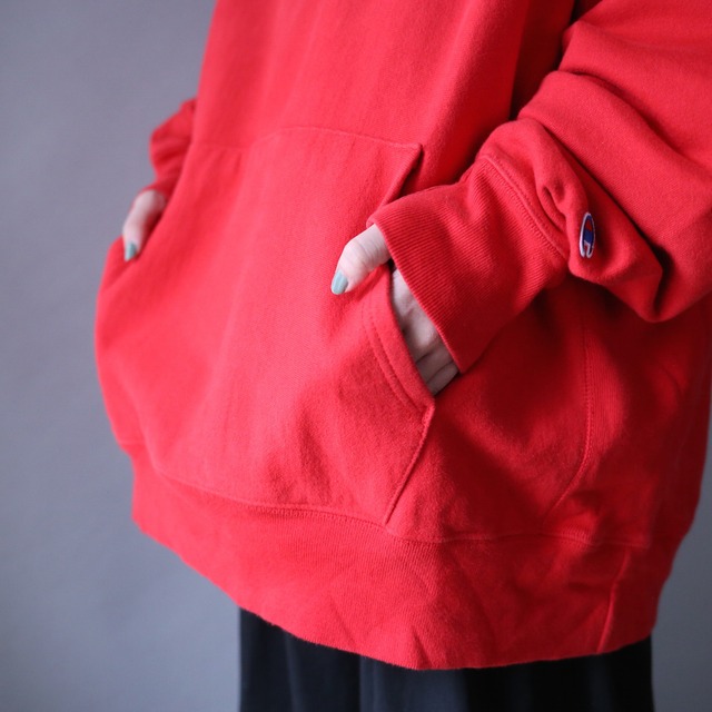 "Champion" red color silhouette reverse wave sweat parka