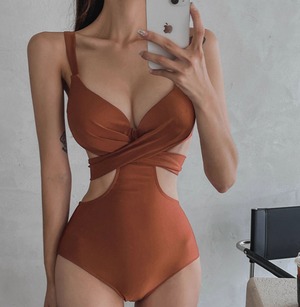 水着 ビキニ スイムウェア レディース モノキニ ワンピース つなぎビキニ ワンピースビキニ セパレート 伸縮性 かわいい 大人可愛い きれいめ 大人っぽい おしゃれ お洒落 主役級 存在感 セクシー ベーシック ラグジュアリー 無地 リゾート 旅行 温泉 プール 夏 海 ビーチ 美脚 脚長 着痩せ スタイルアップ 韓国 高見え 格上げ プチプラ モテ 背中見せ 体型カバー インスタ映え 日除け スタイルカバー こなれ感 M L XL キャラメル ホワイト ブラック グリーン グレー