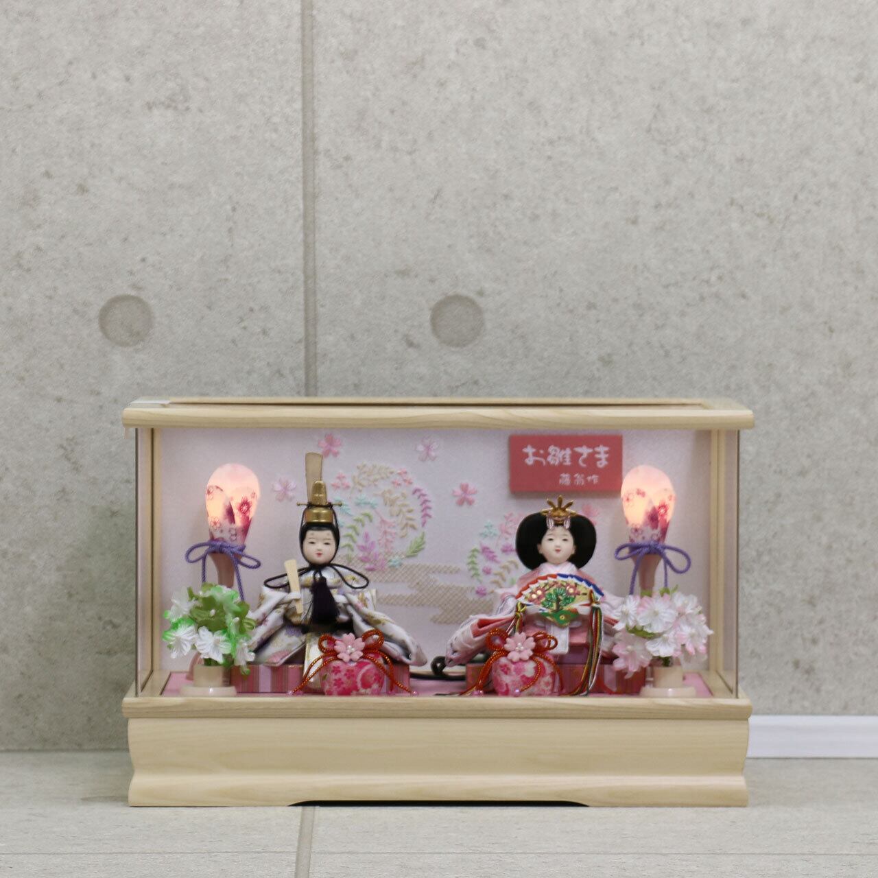 ピーカブーひな人形 アクリルケース飾り 【まるこ】 ひな人形|雛人形|フラワー|和モダン|LED照明