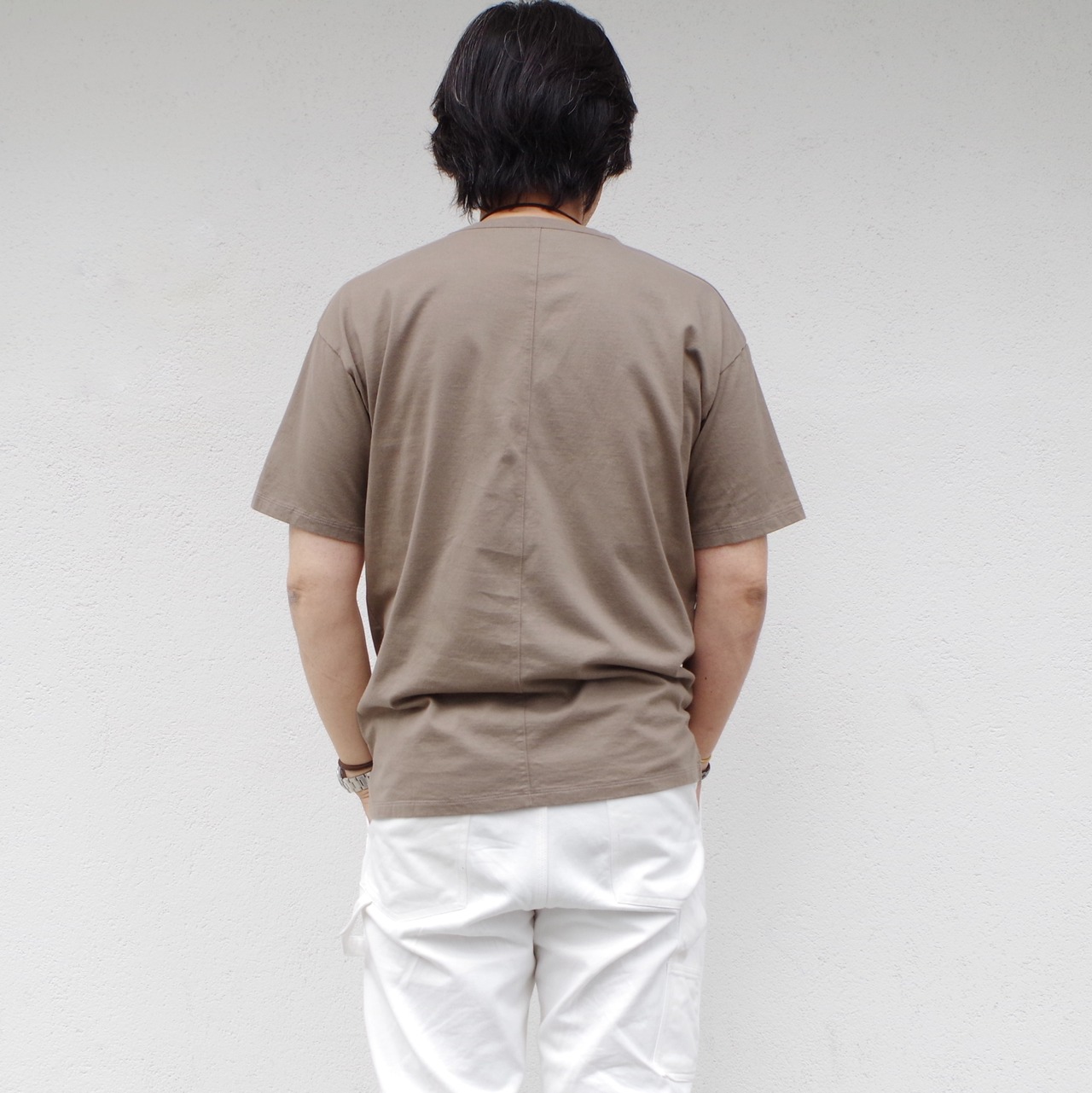 one f P-Tee Lt.BROWN