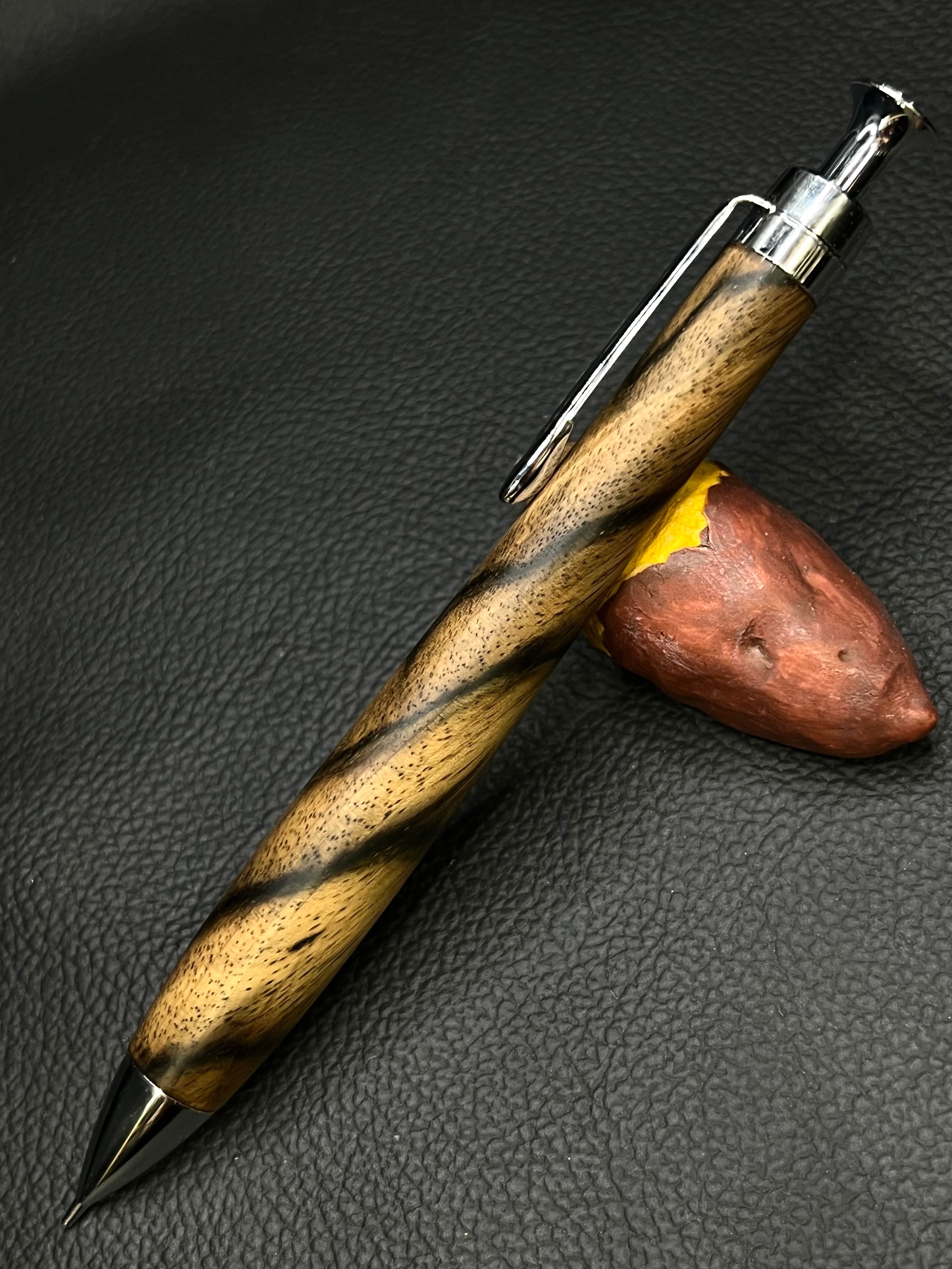 39 黒柿 極上 | こぶた工房