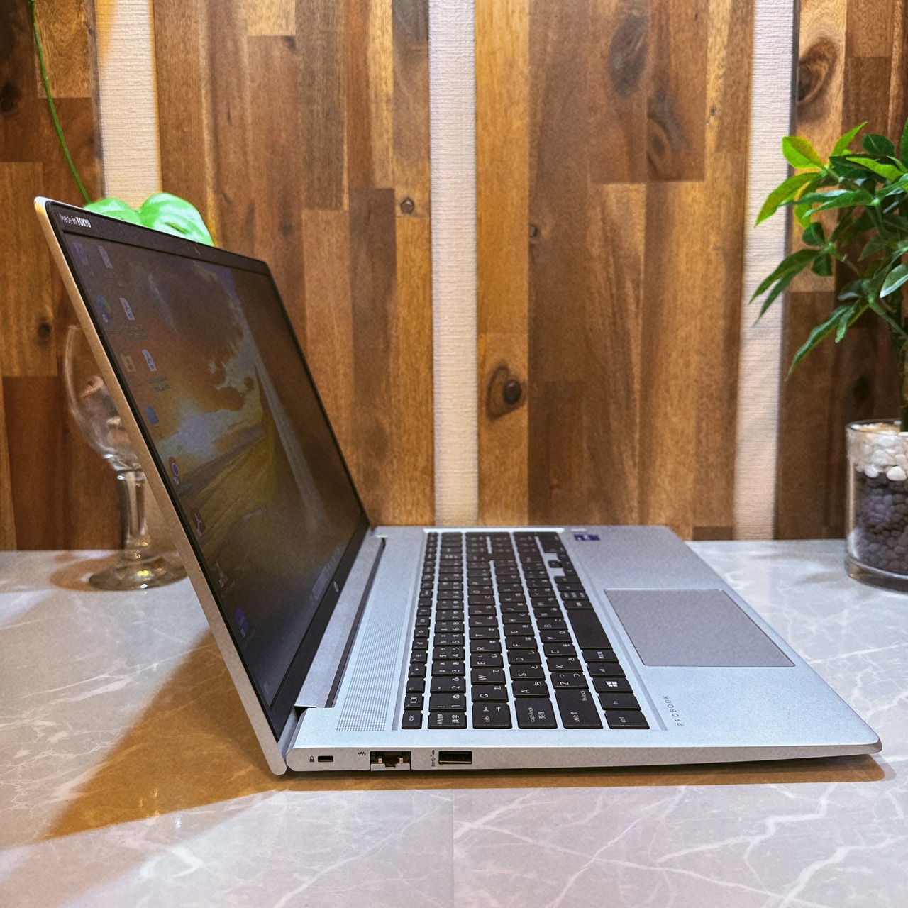 【美品 2021年式】HP ProBook 450 G8 / 第11世代 Core i7-1165G7 / メモリ16GB / SSD256GB