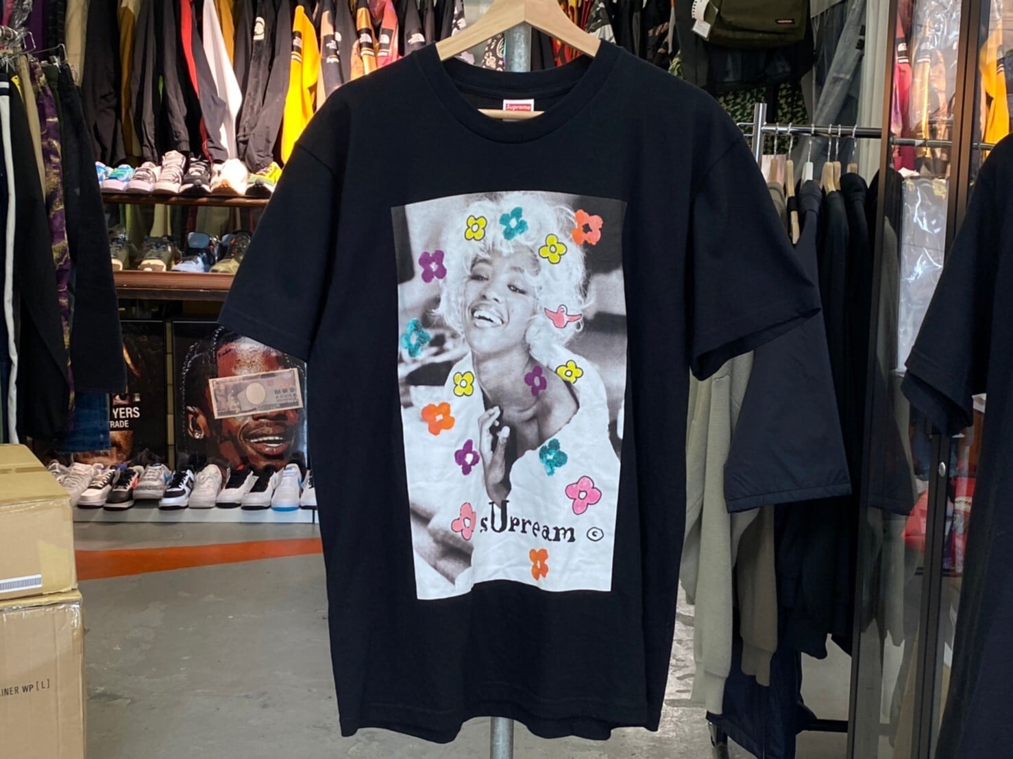 supreme Naomi tee