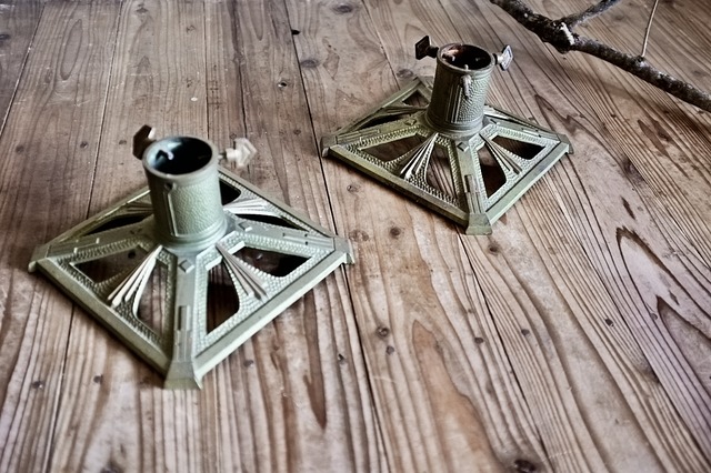 ドイツ アールデコ的 小鳥の止まり木 又は クリスマスツリースタンドb ヴィンテージ