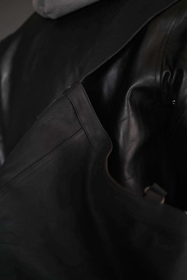 T.T  / LOT.004 NEWSBOY BAG HORSE LEATHER "BLACK"