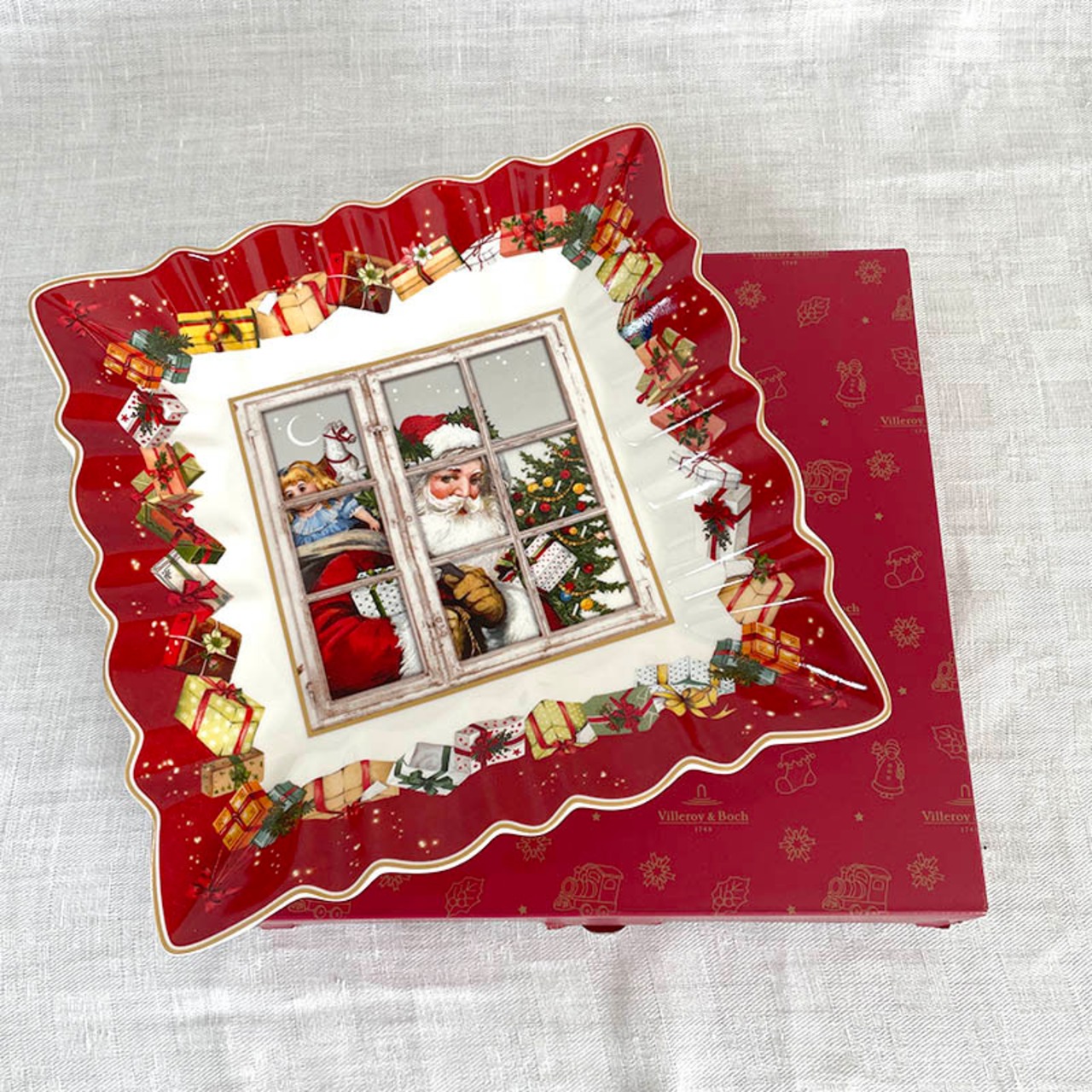 ビレロイ＆ボッホ　ノエル　クリスマスプレート　サンタ　Toy’s　Fantasy　スクウェア　飾り皿　箱付き 12twdt2