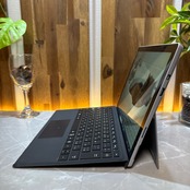 オススメ!Microsoft Surface Pro 5/Core m3 第7世代/メモリ4GB/SSD128GB/タッチパネル式/人気ノートパソコン