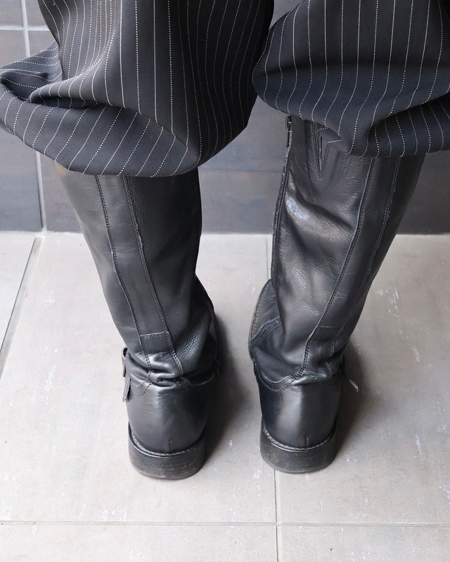 belt design long boots