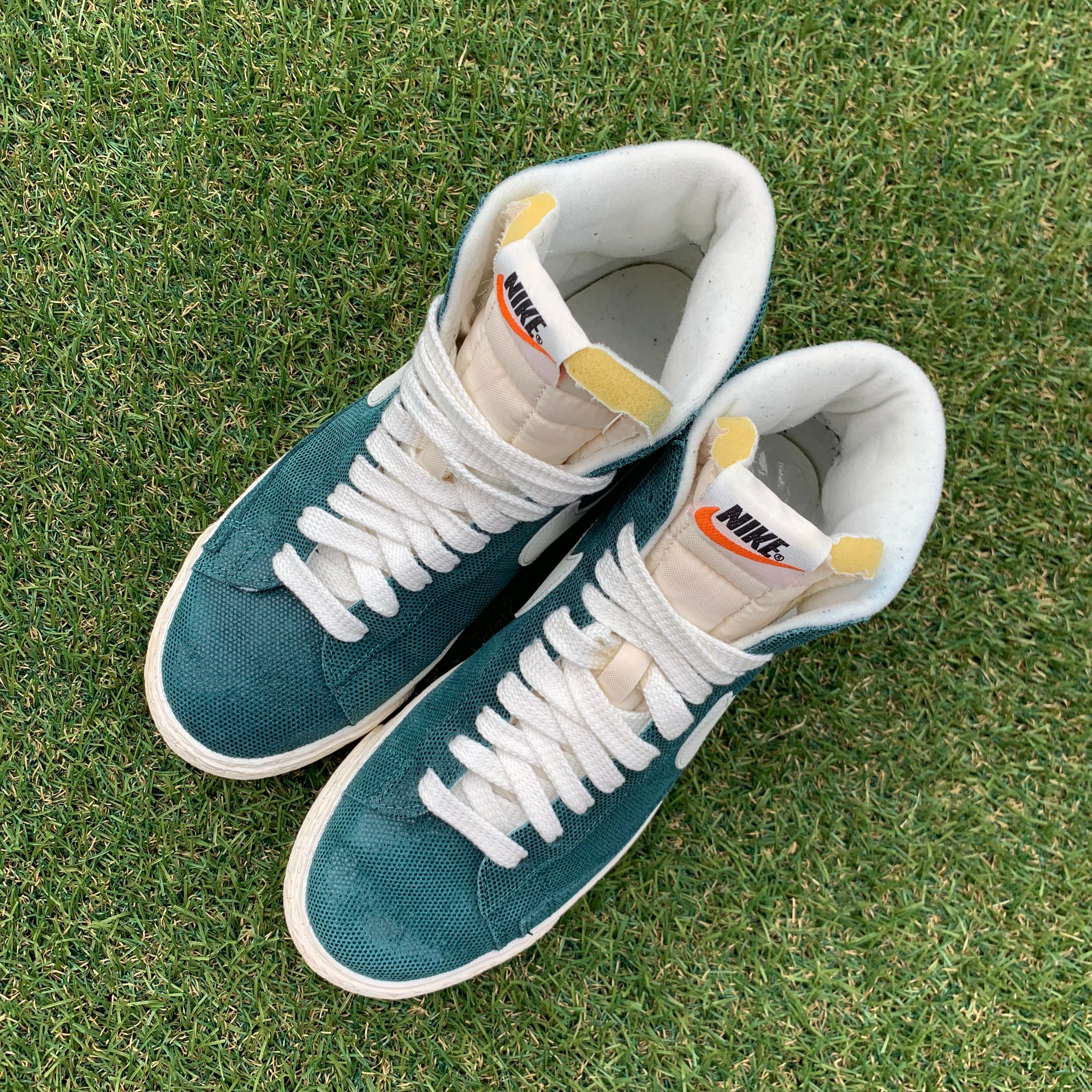 NIKE BLAZER MID SUEDE VNTG ナイキ ブレザーミッドスエード