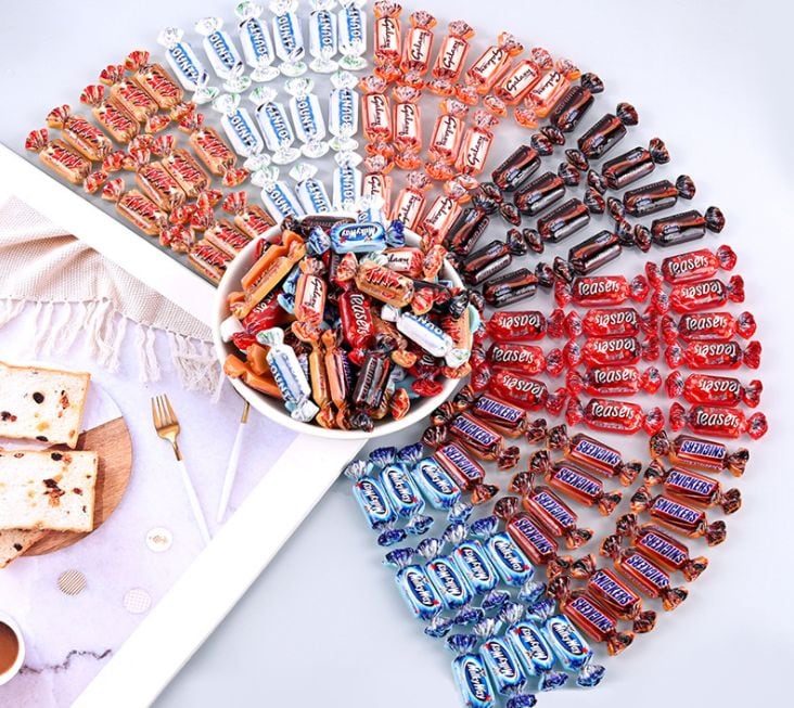 50個 海外お菓子のパッケージ風スイーツデコパーツ チョコレートA436 | パーツブランチショップ powered by BASE