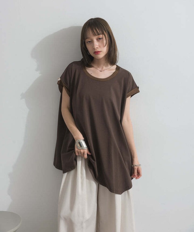 32884 サテン部分使いアシメチュニックTシャツ brown